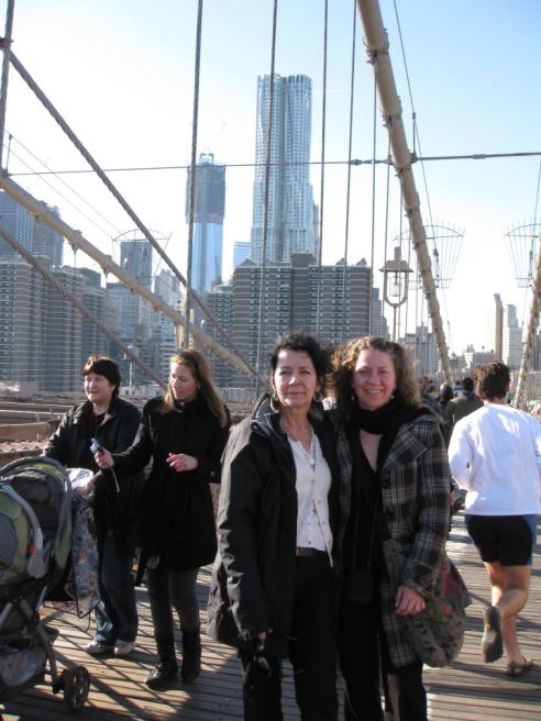 429320_339034112800499_1821106156_n