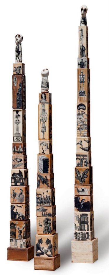 TROIS FOIS PASSERA  vieillard, 271H x 23 x 23 cm